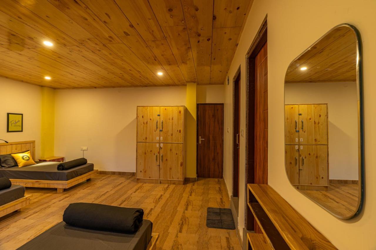 Gushaini The Hosteller Tirthan Valley מראה חיצוני תמונה