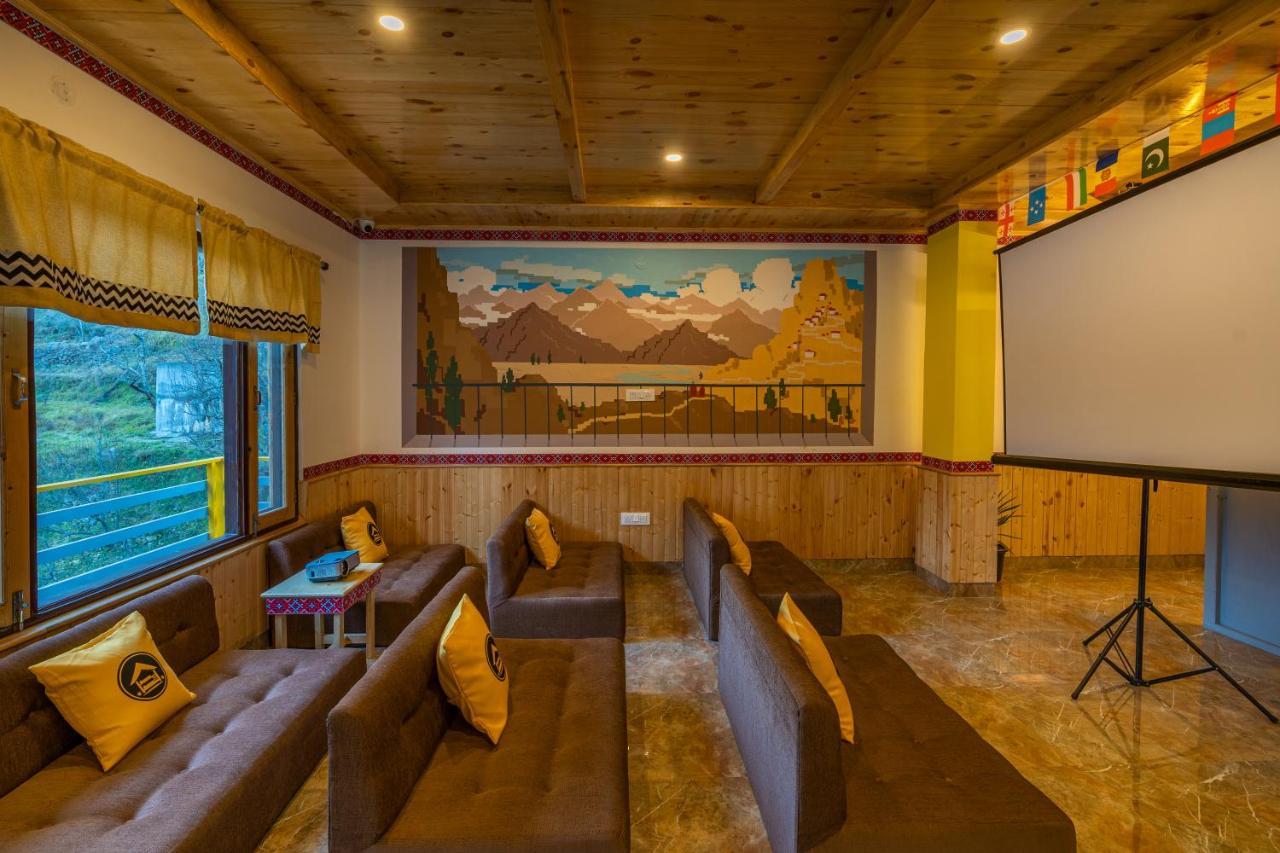 Gushaini The Hosteller Tirthan Valley מראה חיצוני תמונה