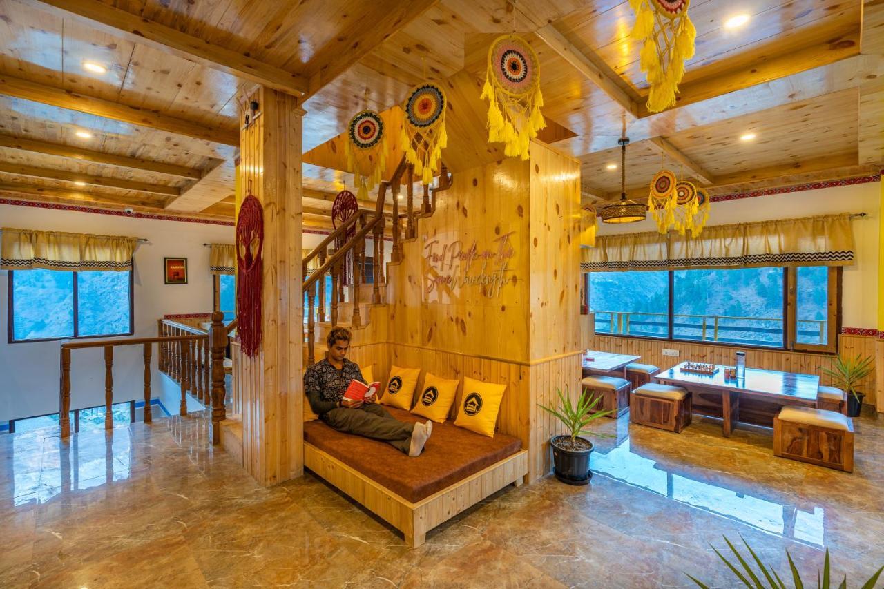 Gushaini The Hosteller Tirthan Valley מראה חיצוני תמונה