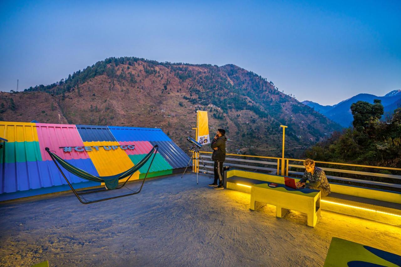 Gushaini The Hosteller Tirthan Valley מראה חיצוני תמונה