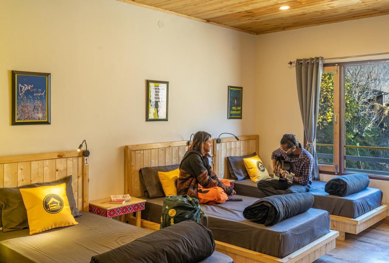 Gushaini The Hosteller Tirthan Valley מראה חיצוני תמונה